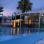 Luna Mare Mit Terrasse & Poolnaehe, Direkt Am Nyaraló *