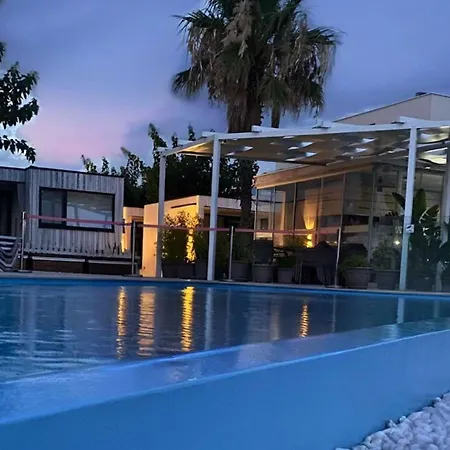 Luna Mare Mit Terrasse&poolnähe, Direkt Am Ferienhaus *