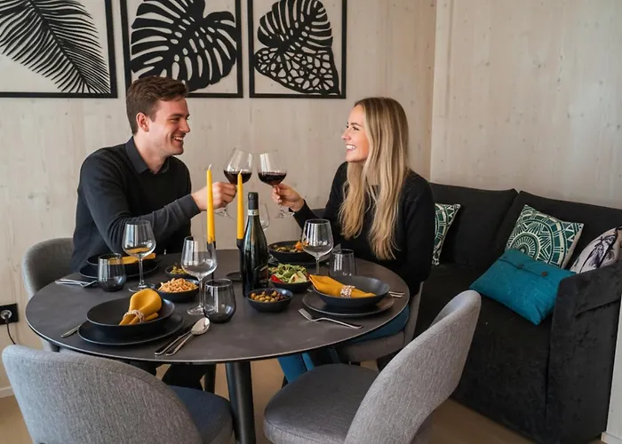 Nyaraló Luna Mare Mit Terrasse & Poolnaehe, Direkt Am Privlaka